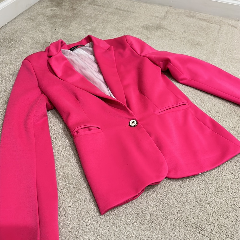 Hot pink comfy blazer - Picture 2 of 5